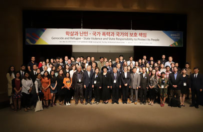 Photos related to Gwangju Asia Forum